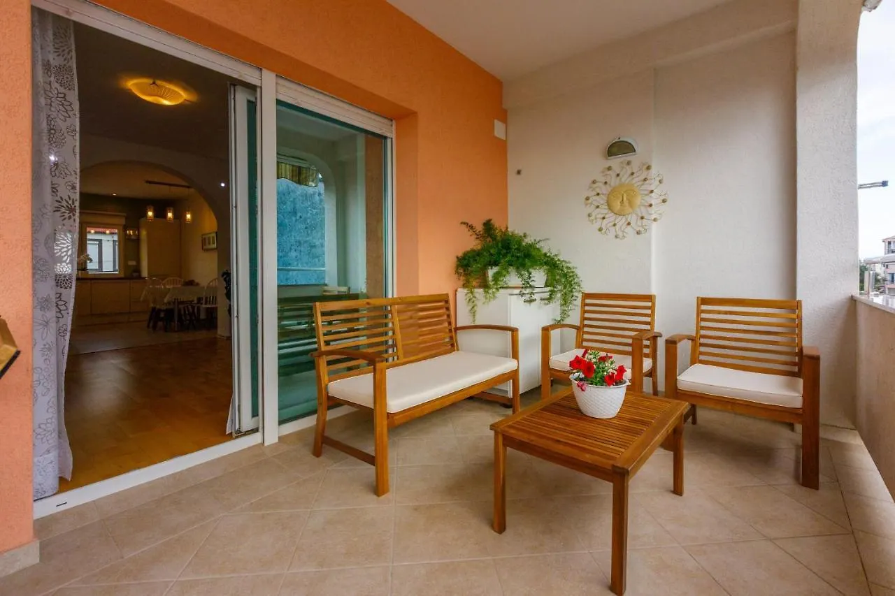 Ana Koni Apartment Crikvenica 0*,  Croatia